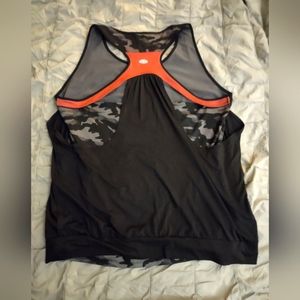 NWTS Maurices Women's Plus Size 2 Active Top